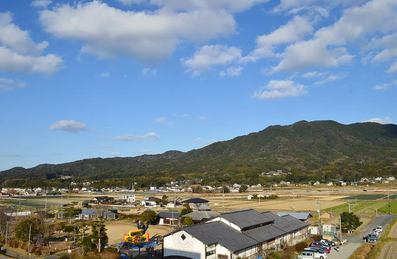 怡土城
