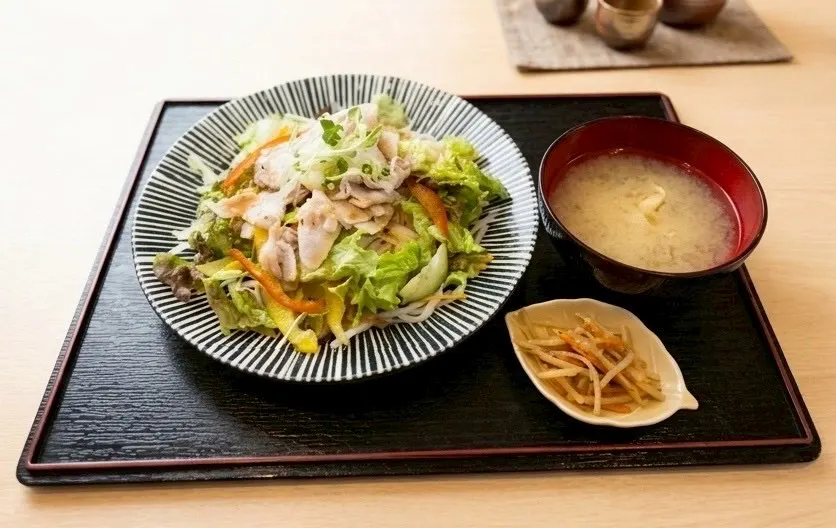 優 いろどり 春日店