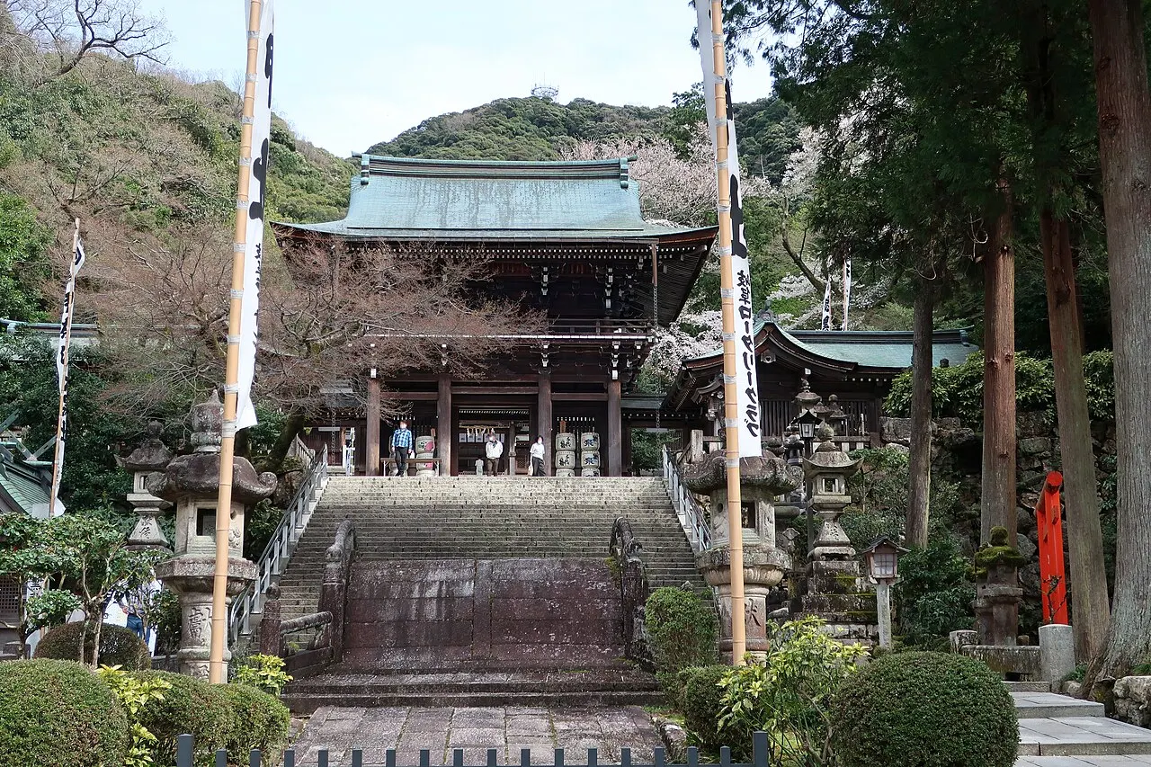伊奈波神社