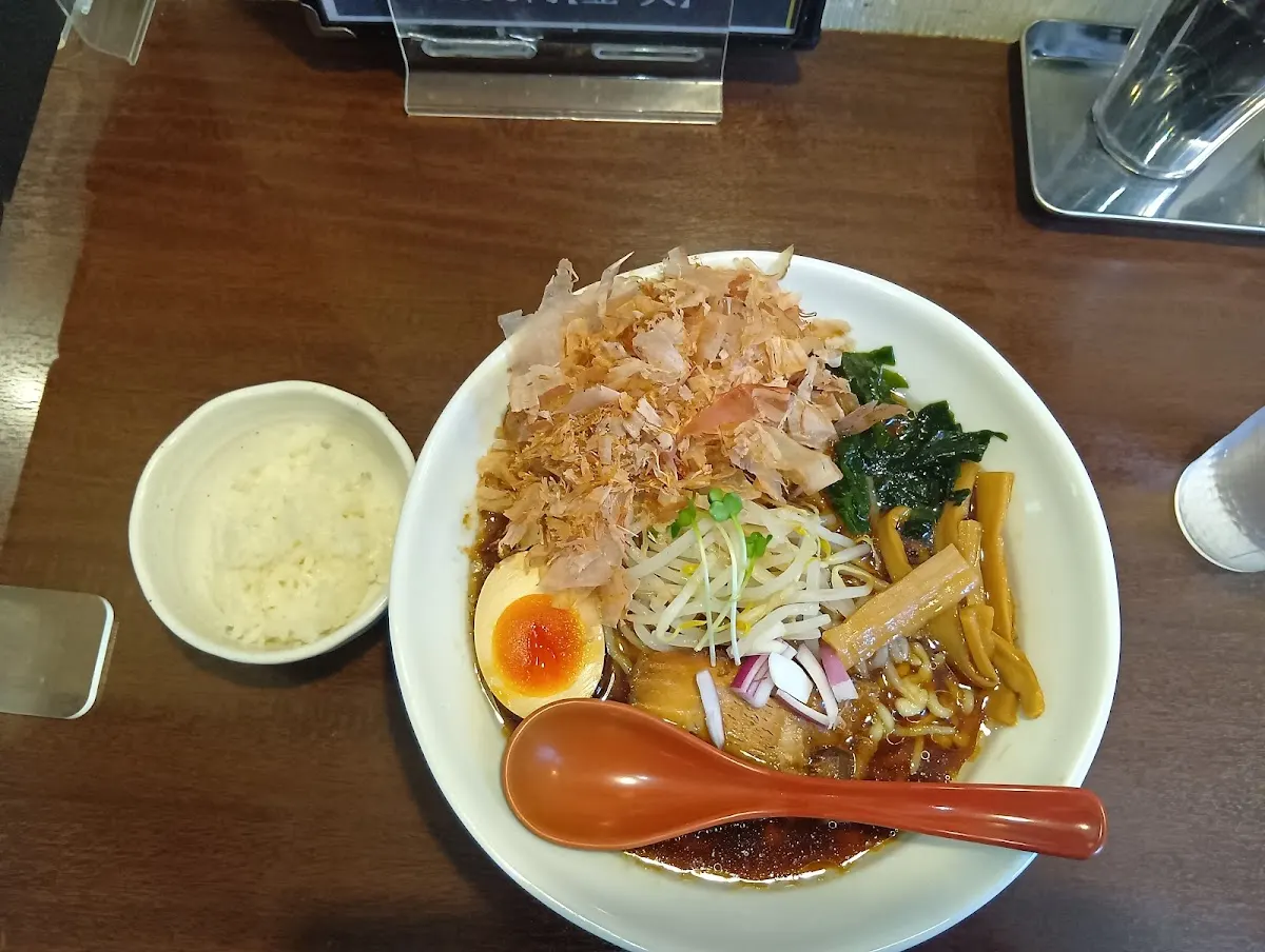ラーメン エアーストリーム 富山