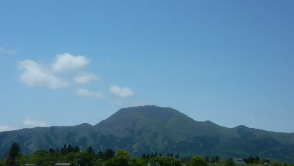 東根山