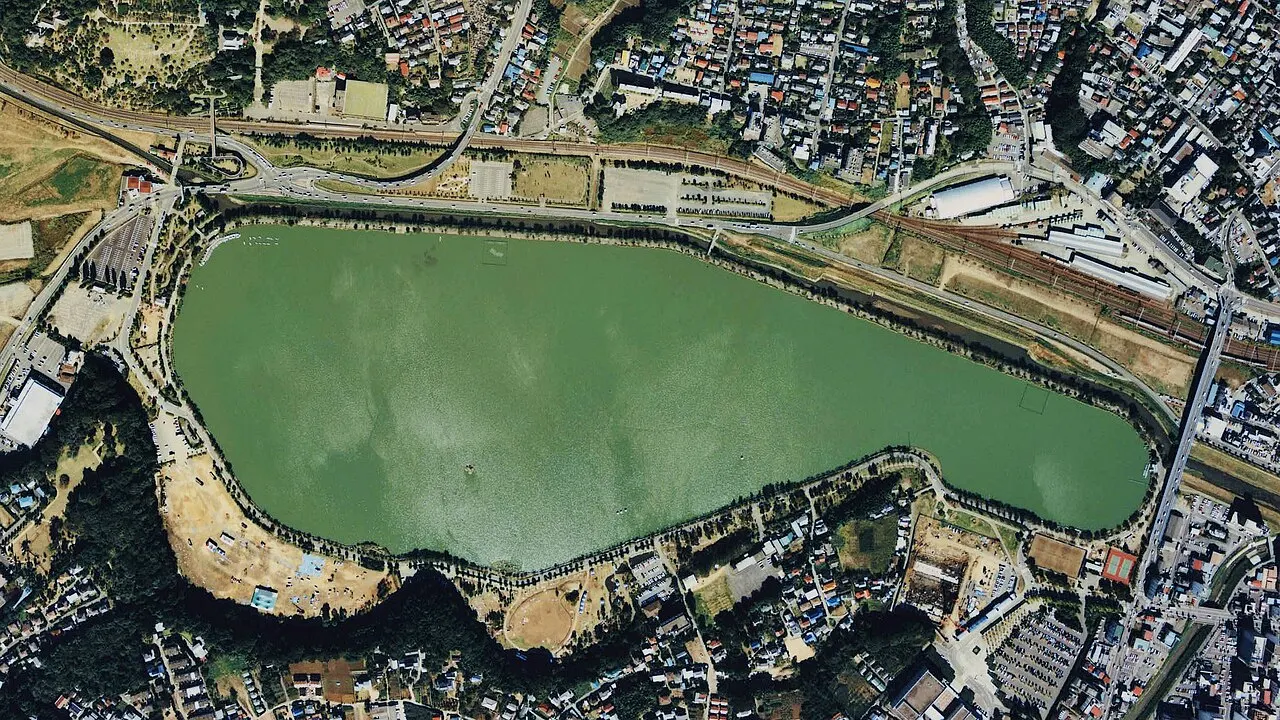 千波湖