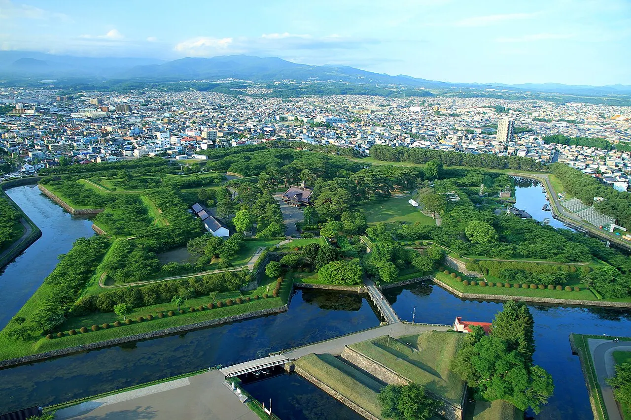 夏の北海道・函館を巡る。元町と五稜郭さんぽ満喫の2泊3日モデルコース