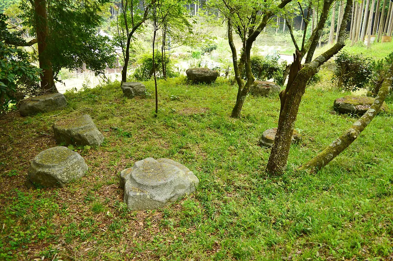 粟原寺跡