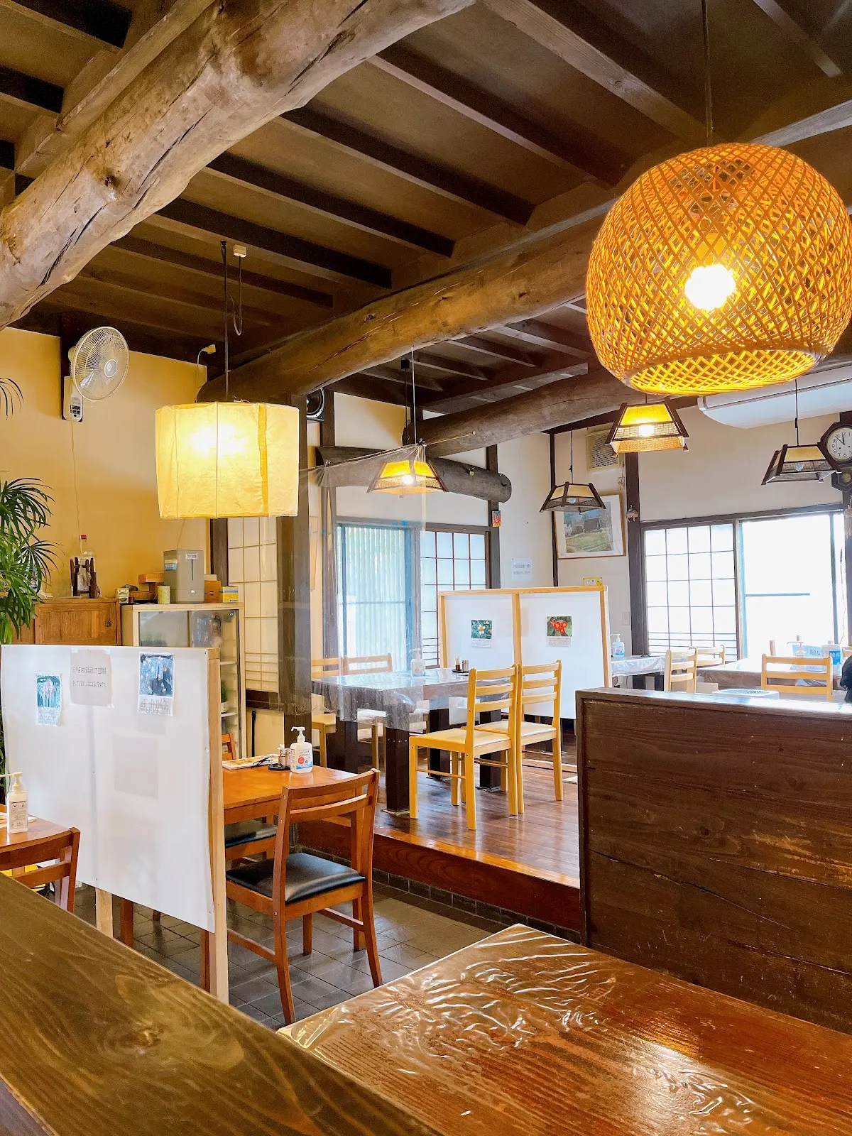 亀六そば店