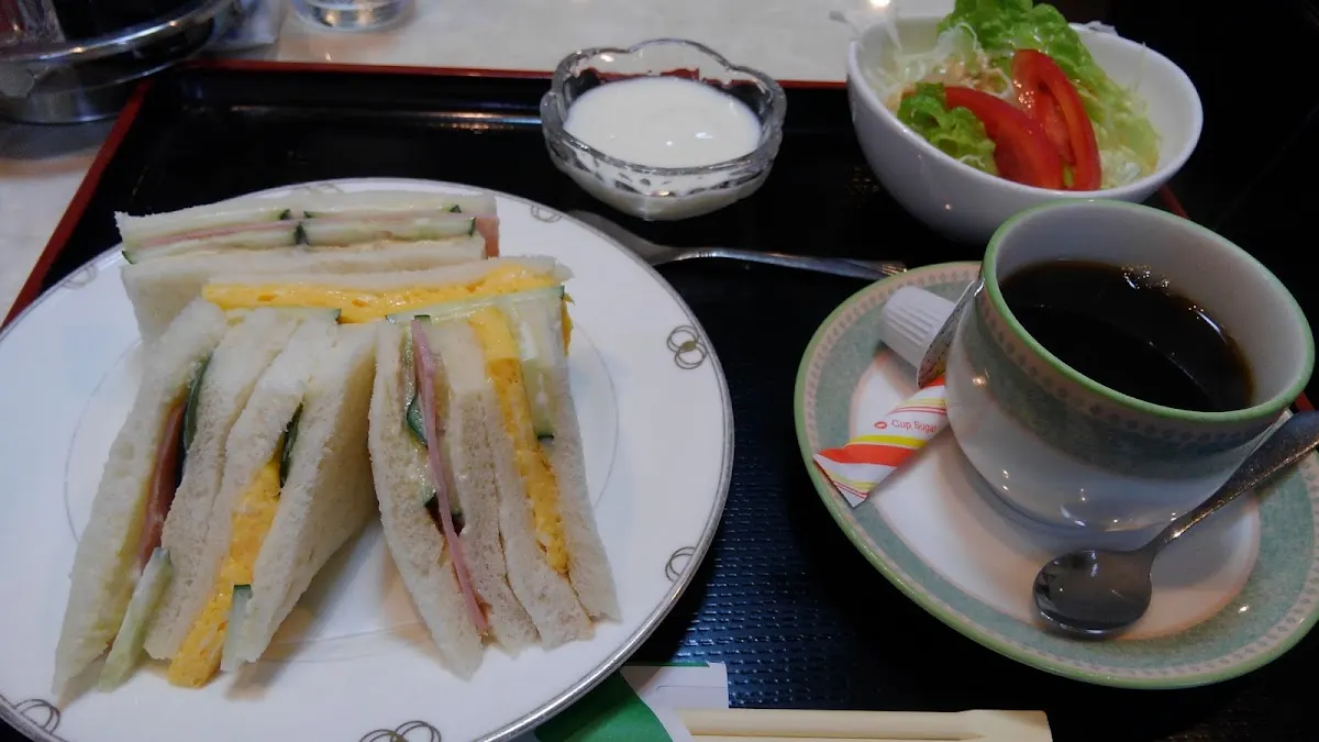 喫茶ピアス