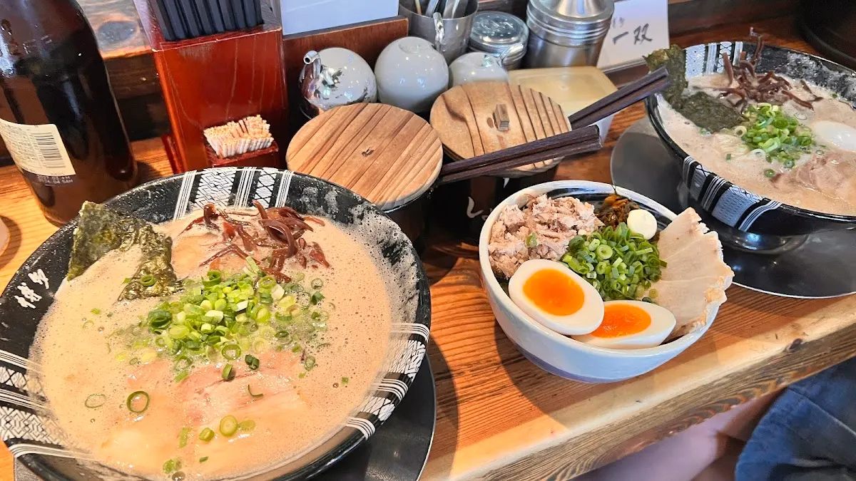 博多一双 博多駅東本店