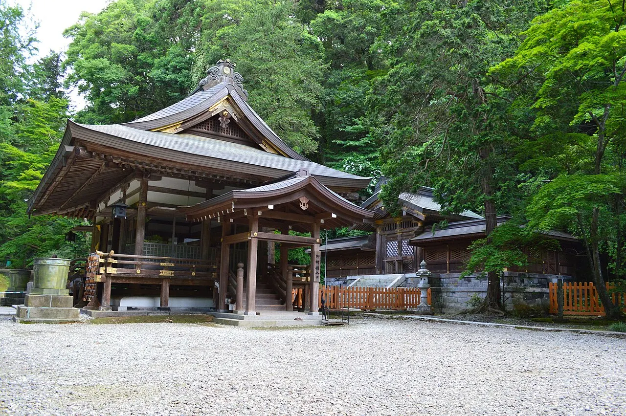 金鑚神社