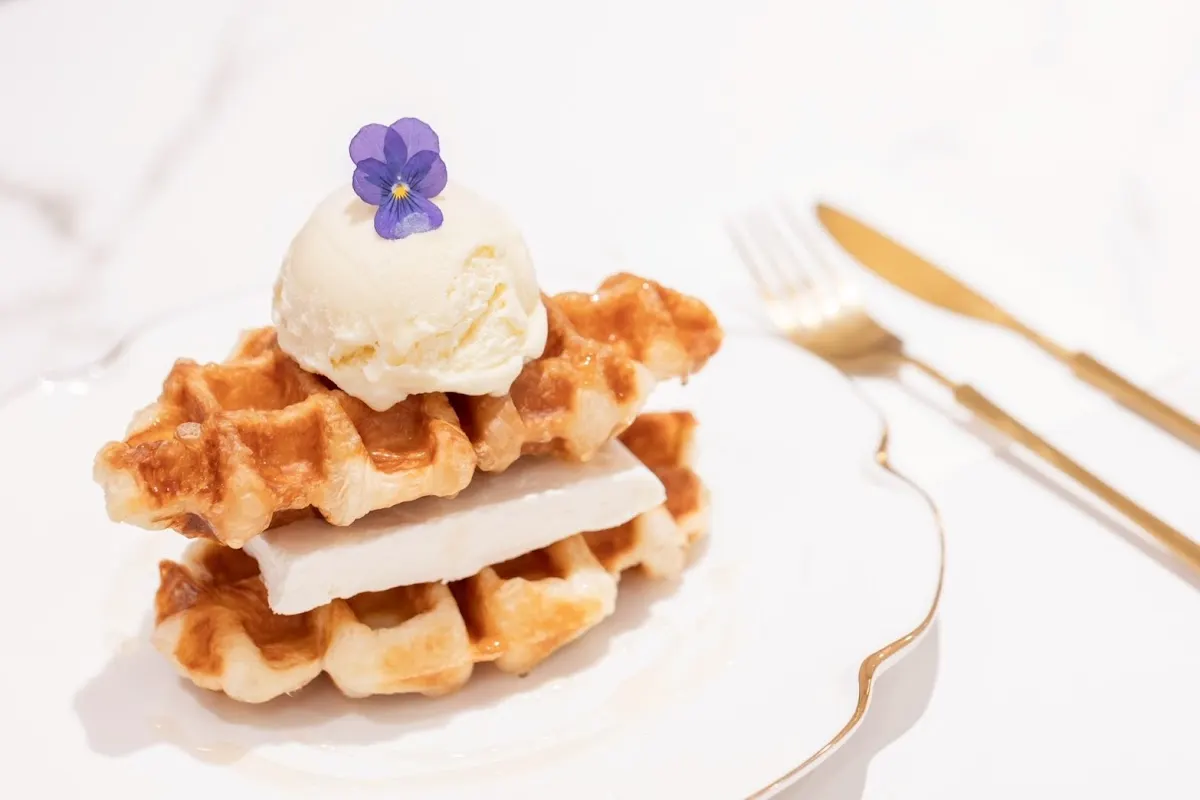 Cafe Bellflower カフェ ベルフラワー