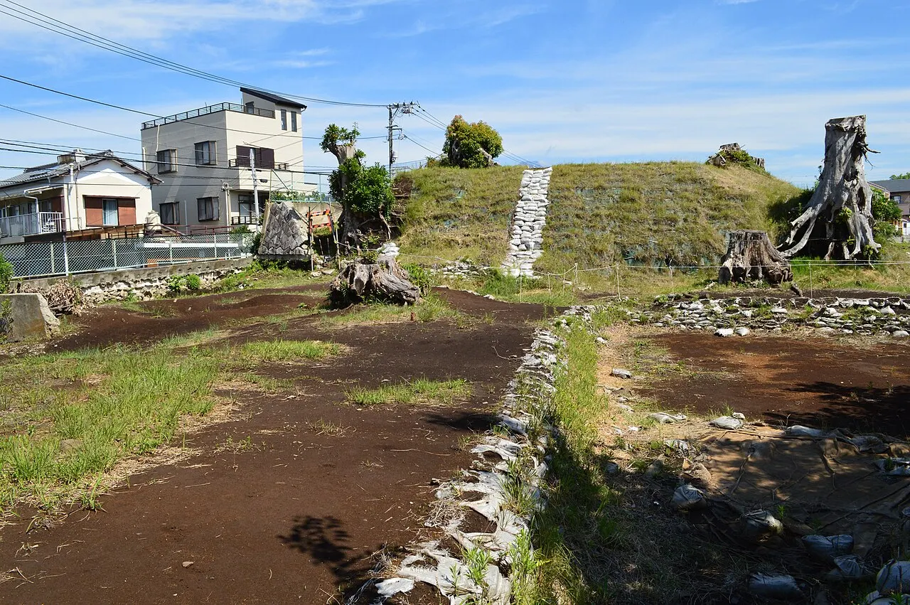 高尾山古墳