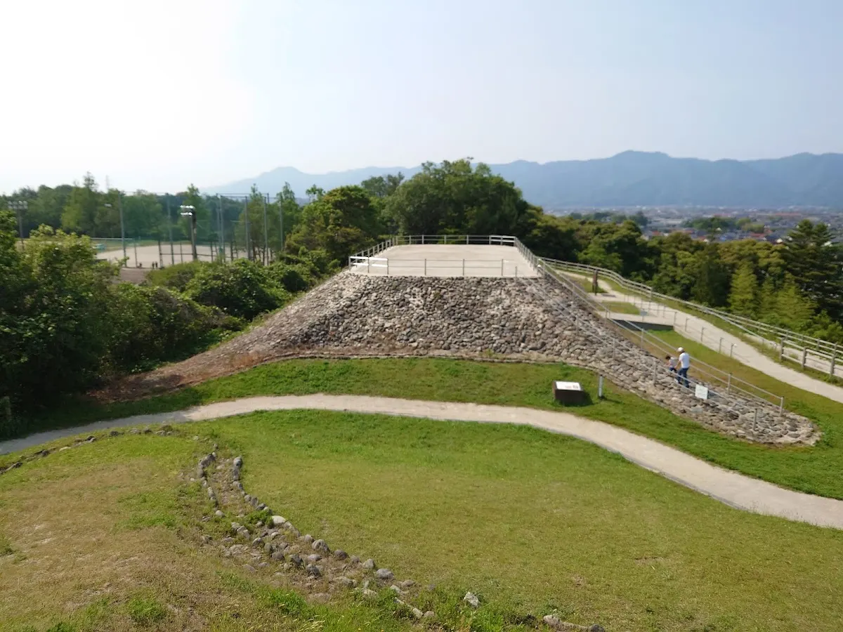 西谷墳墓群史跡公園「出雲弥生の森」