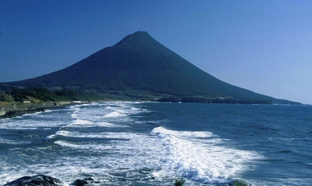 指宿を日帰り満喫！開聞岳から池田湖へ巡る絶景モデルコース