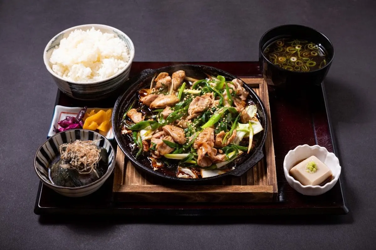 京のじどり屋 晃 錦店