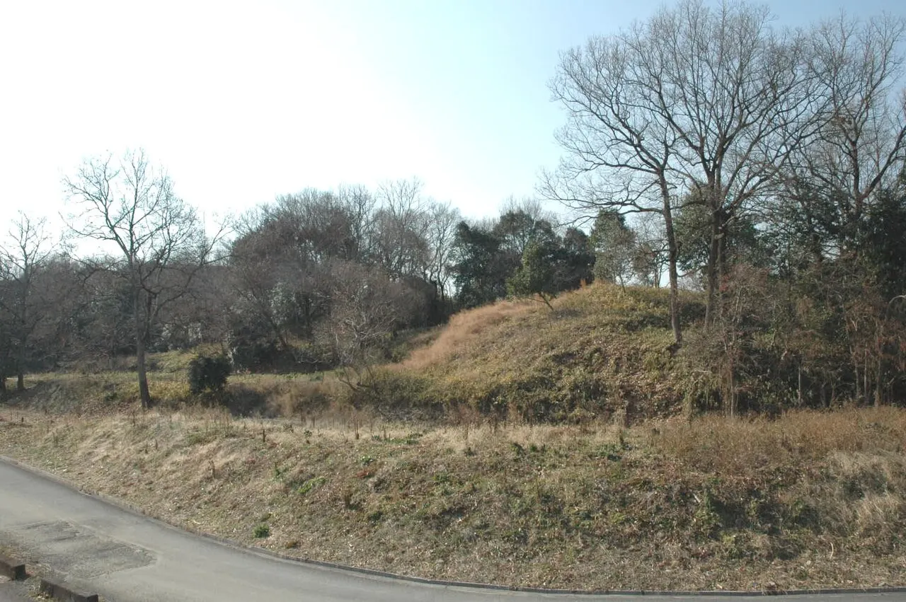 佐味田宝塚古墳