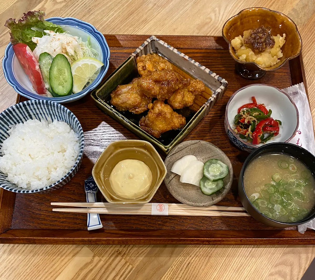 台所しののめ