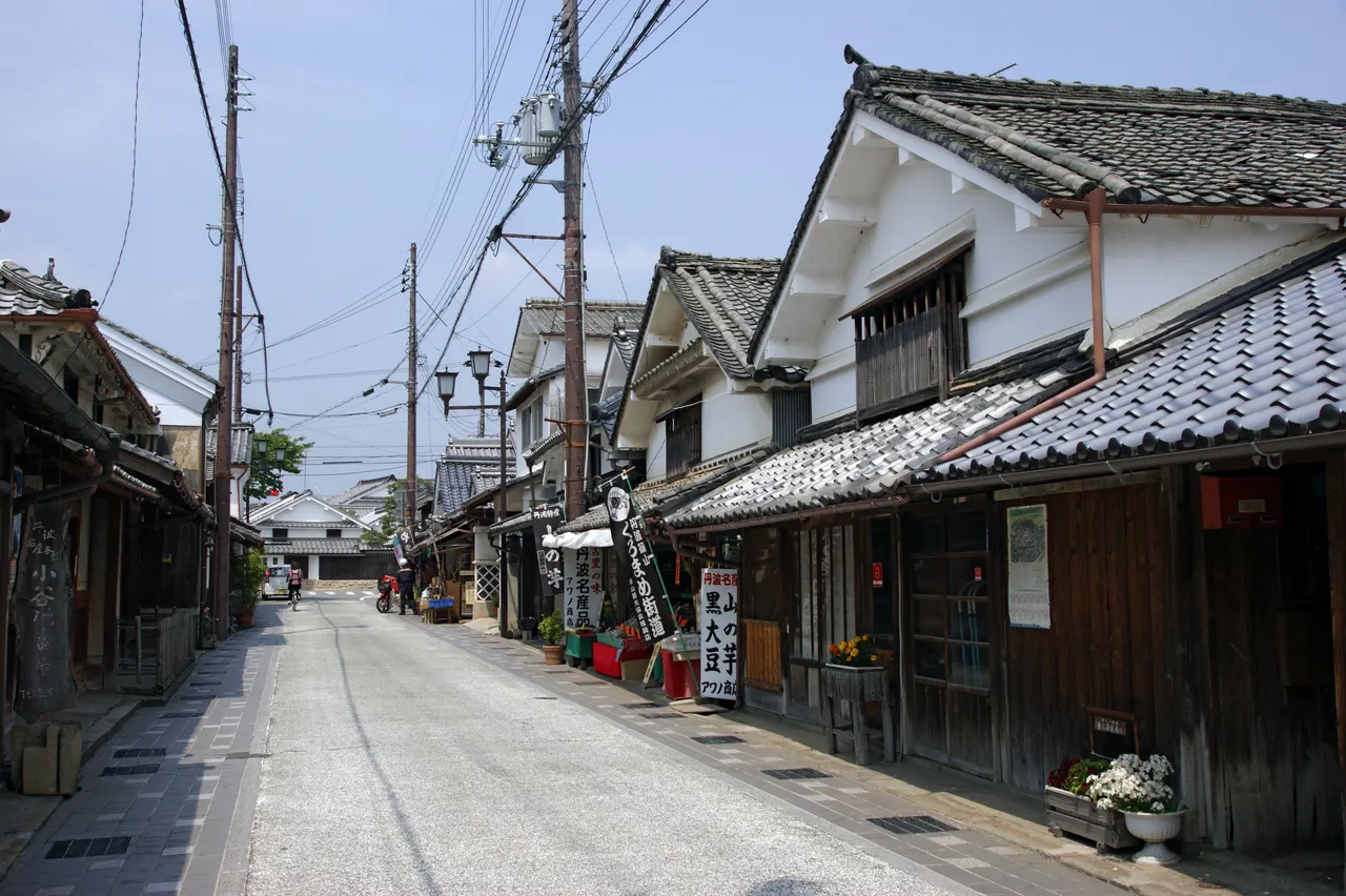 兵庫・50年変わらない城下町の風景を歩く日帰りモデルコース