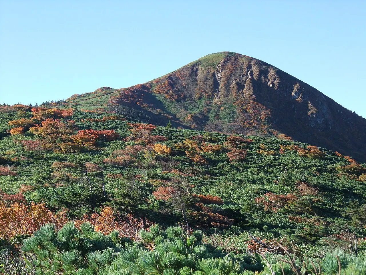 畚岳
