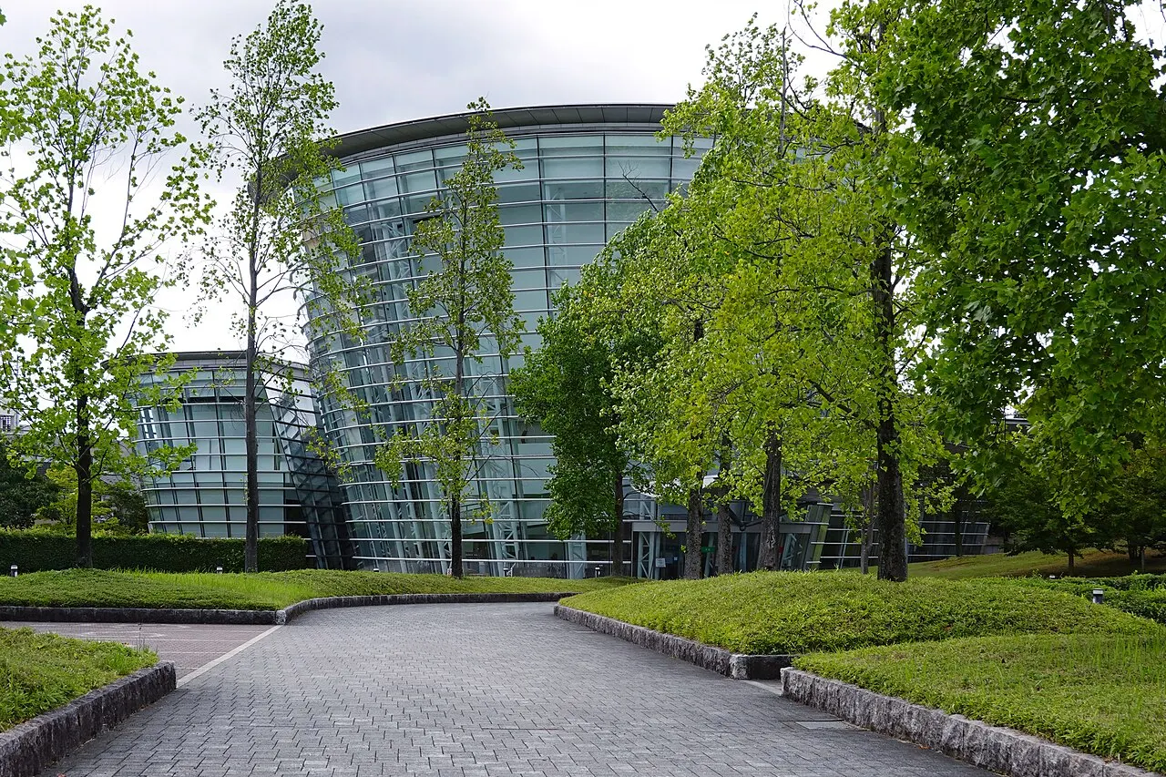 福井市美術館