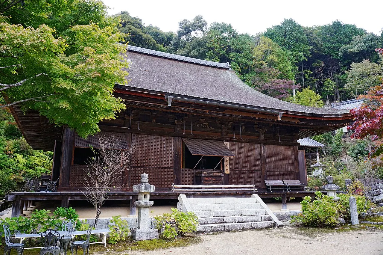 桑実寺