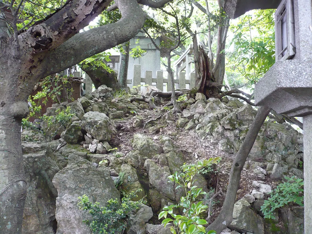 信貴山城