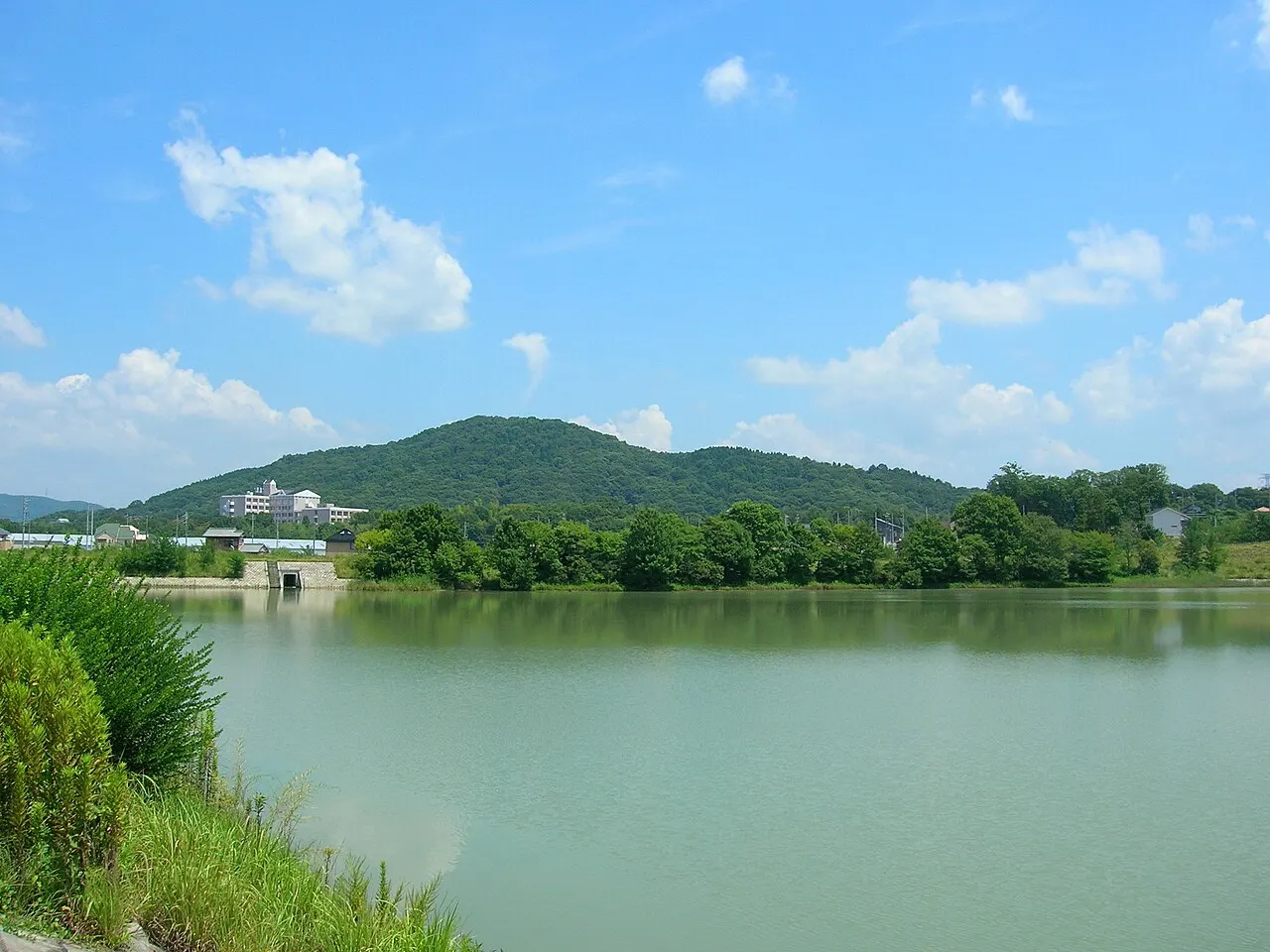 東谷山
