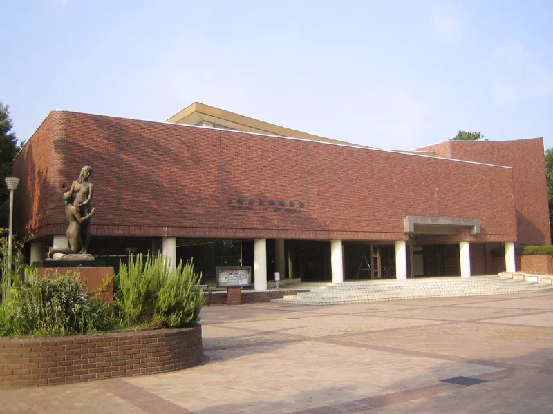 豊橋市美術博物館