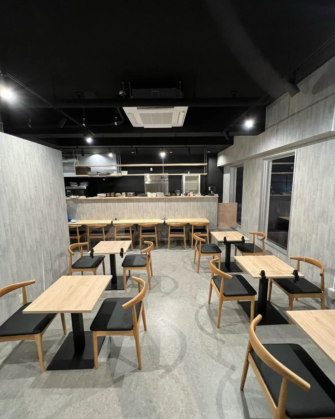 葵食堂 大衆酒場