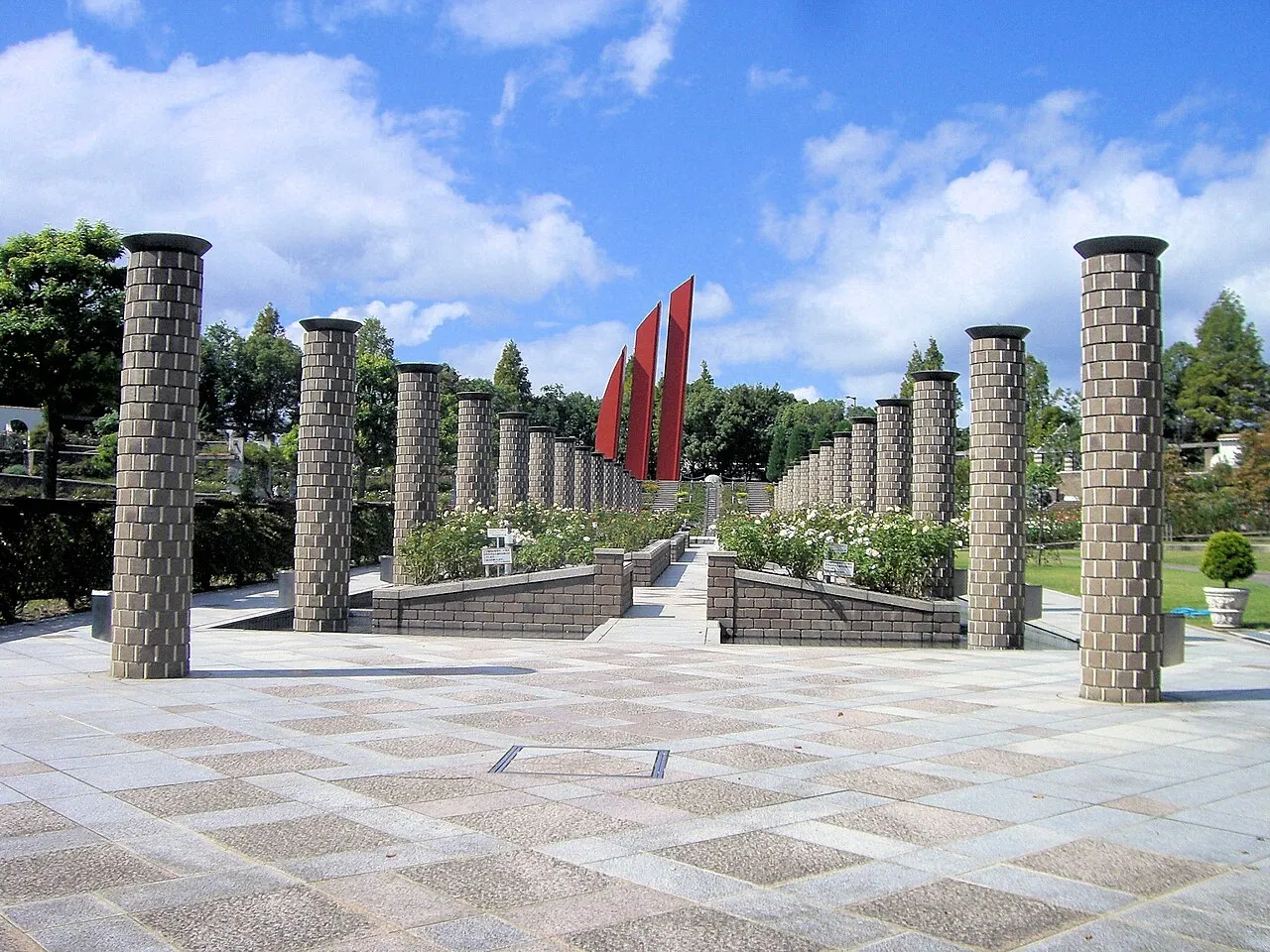 荒牧バラ公園