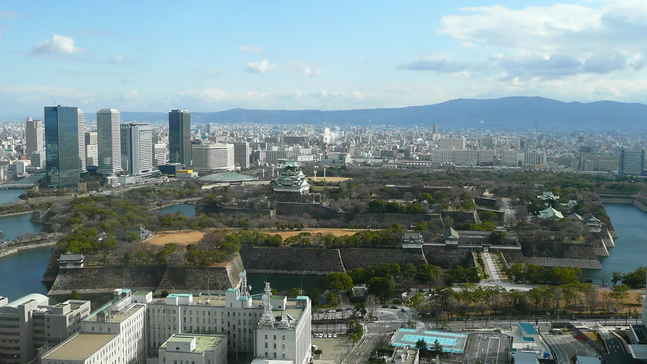 夏の大阪城公園・ナイトパークを巡る!周辺散策付き1泊2日モデルコース
