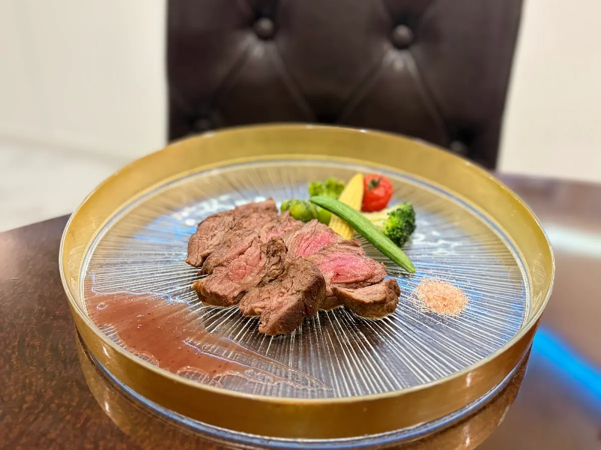 3時間飲み放題 熟成肉バルダイニング ミートデミート立川店