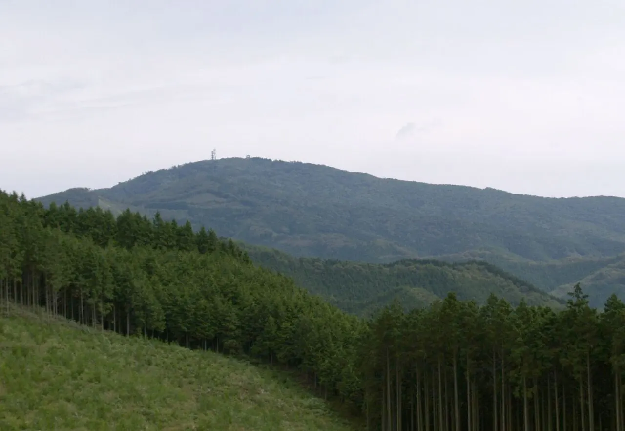 八溝山