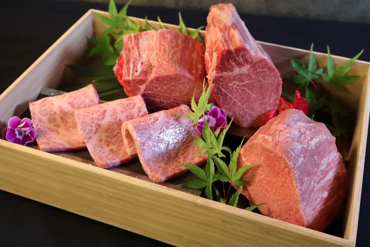 焼肉 赤鞘 小倉