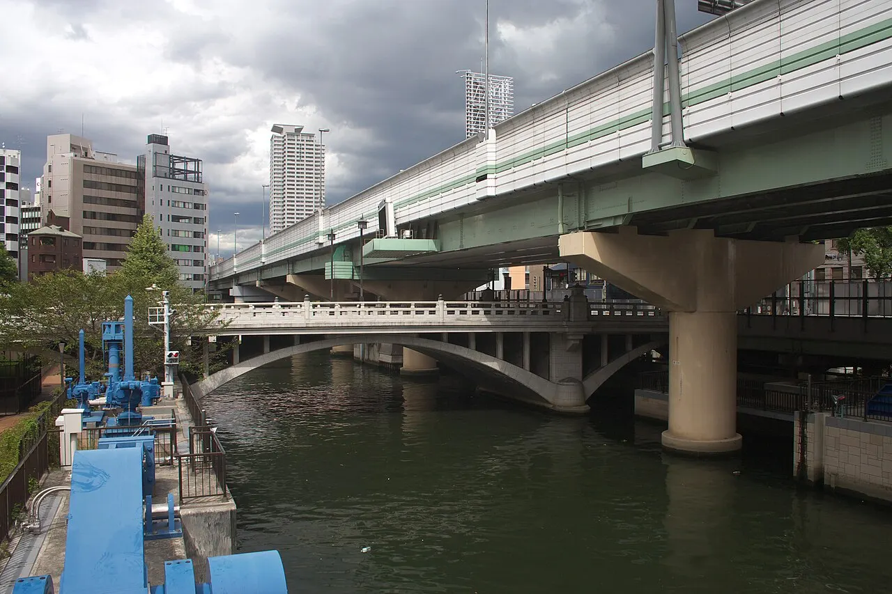 高麗橋