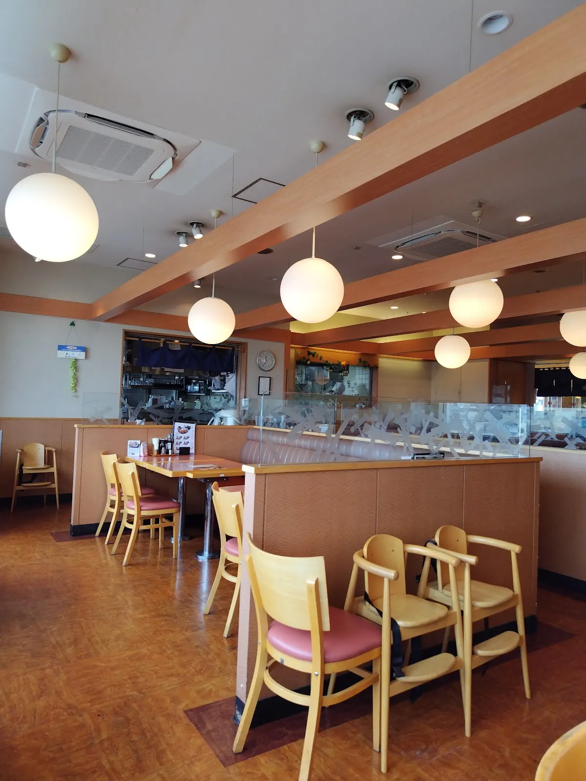 とんかついな葉 川崎店