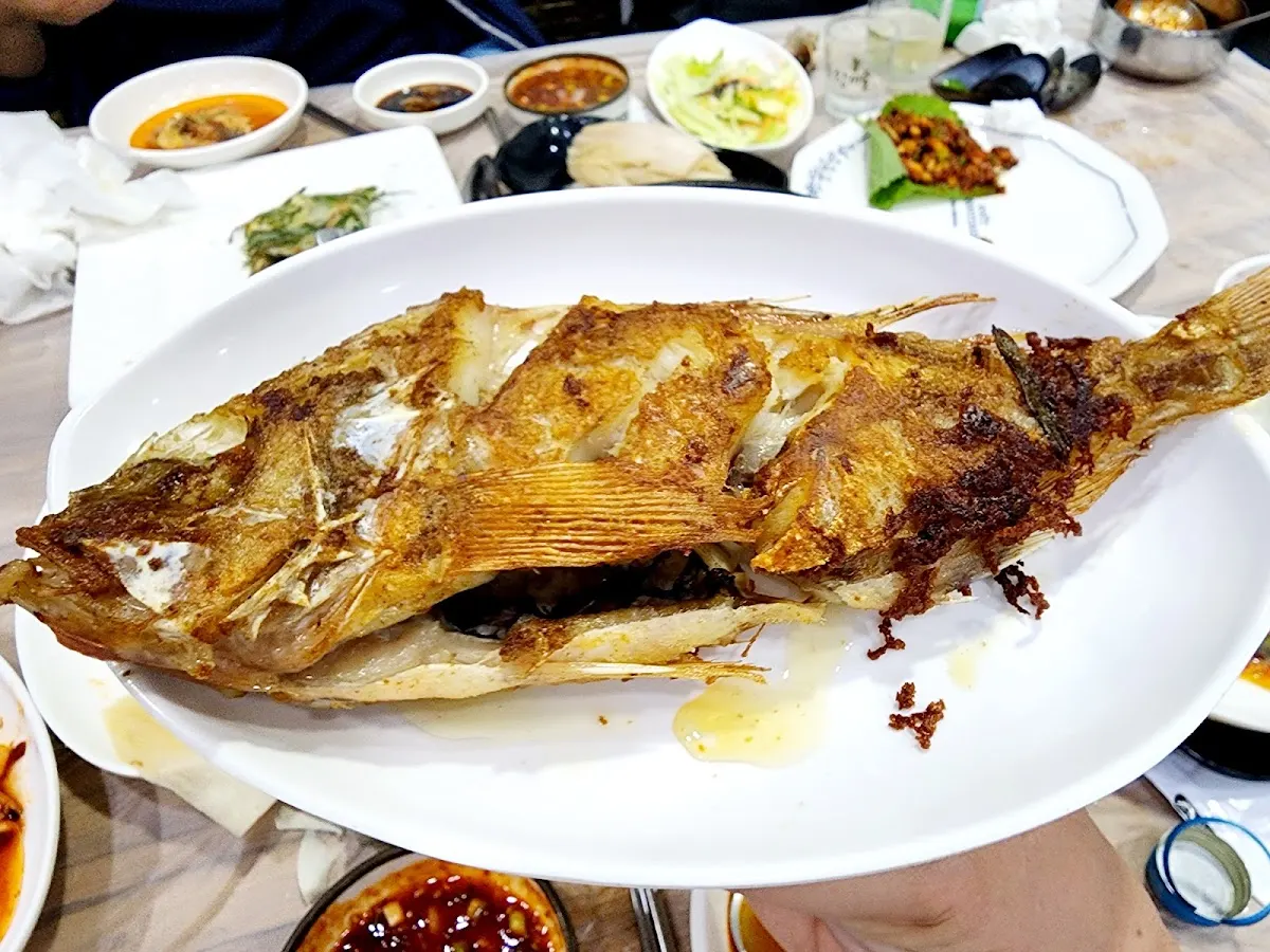 대동냉면밀면(テドン ネンミョン ミㇽミョン)