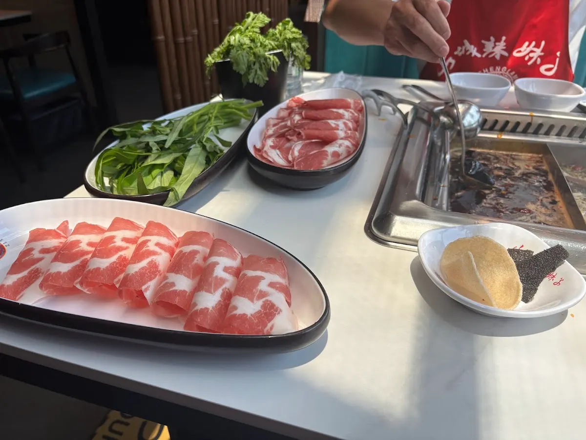 山城辣妹子重慶火鍋 上野店