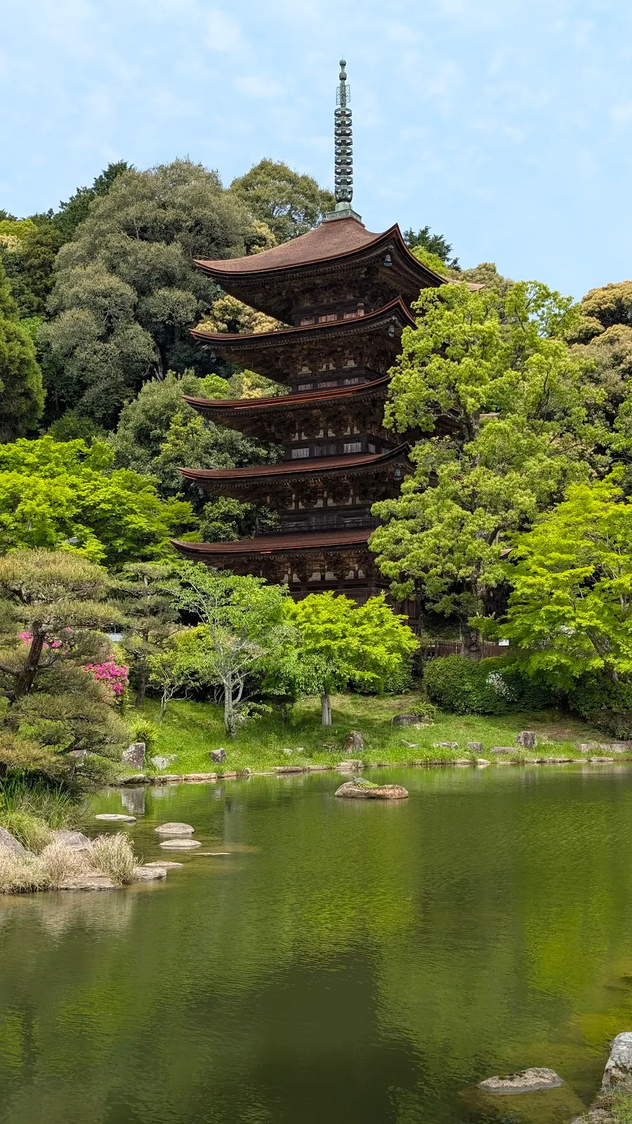 瑠璃光寺五重塔