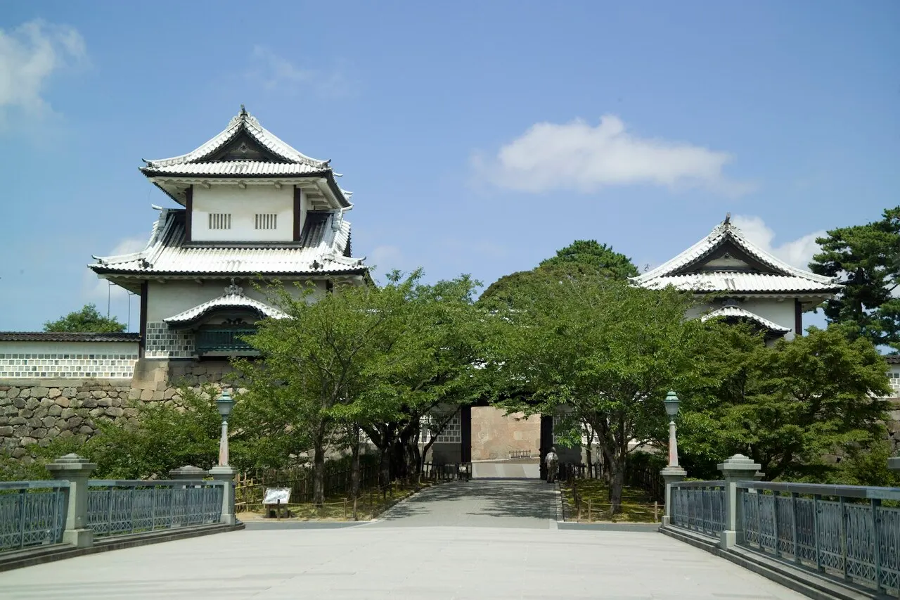 金沢・羽咋の歴史と寺社を巡る1泊2日モデルコース