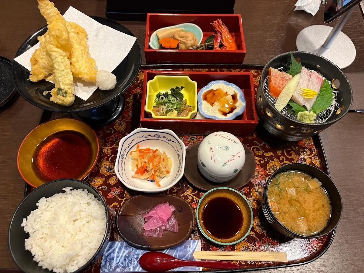 お食事処さくら