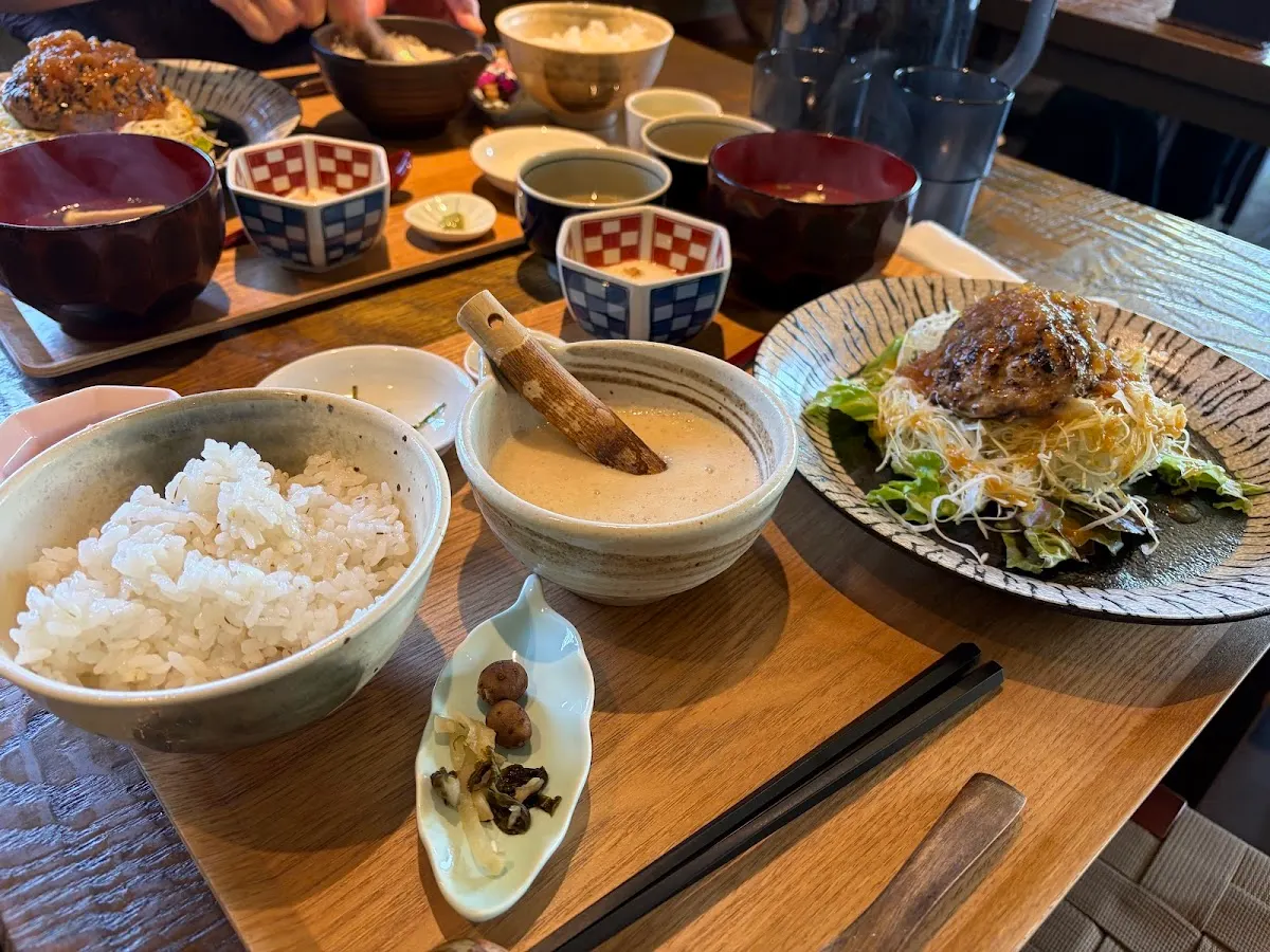 自然薯食処 と川