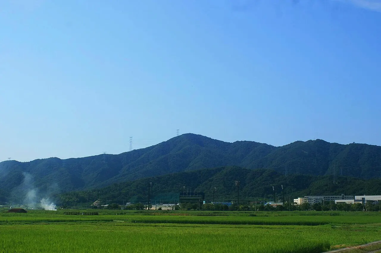 三内山