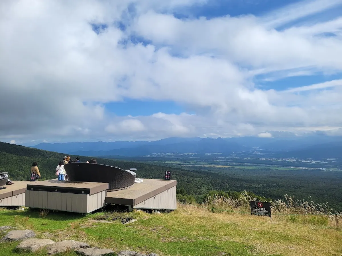 山梨・標高1900mの絶景カフェを巡る!絶景とアートを嗜む1泊2日モデルコース