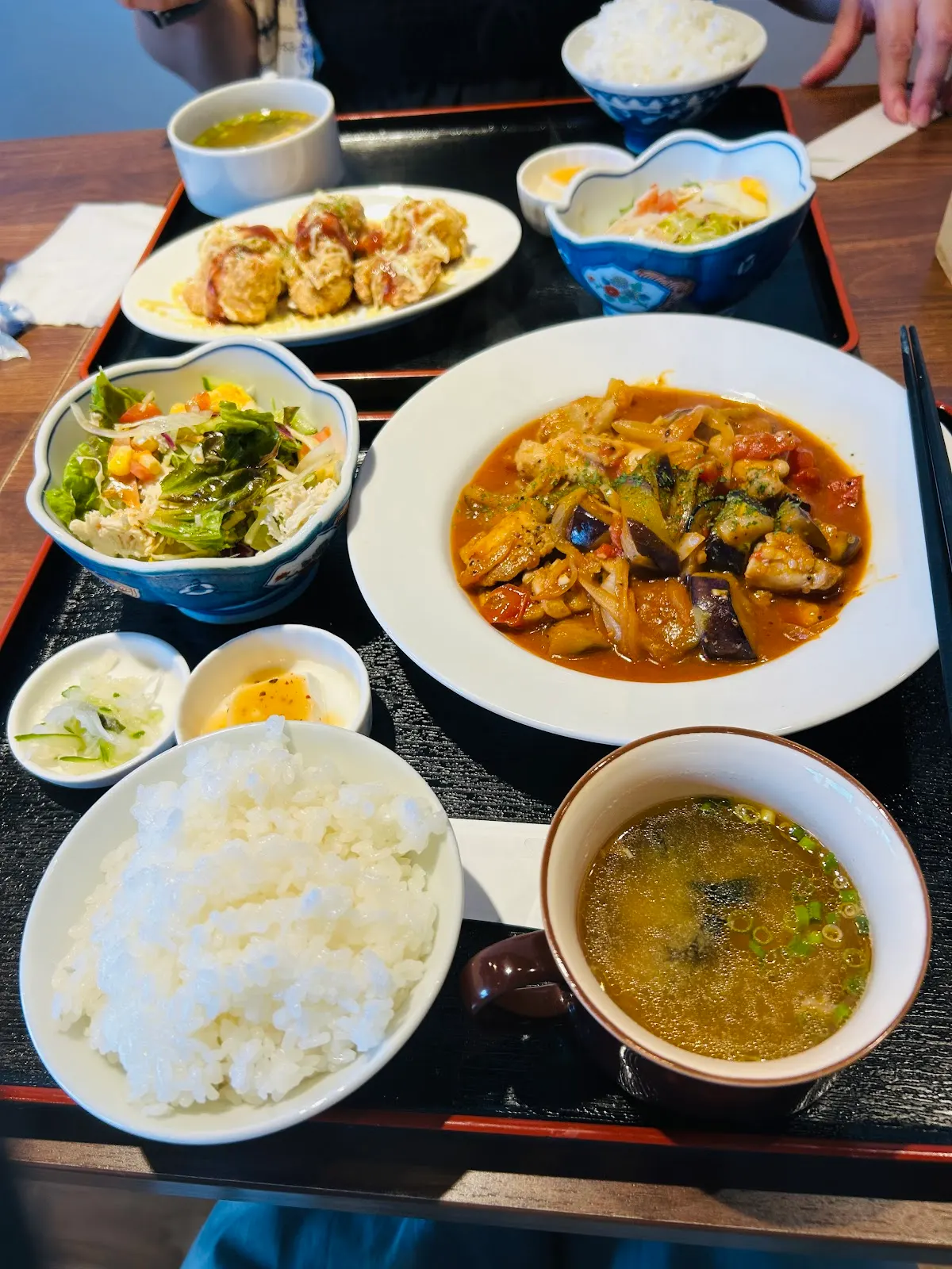 Dining晃龍